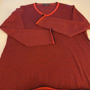 Title Nine Synergy V-neck Sweater, Size XL